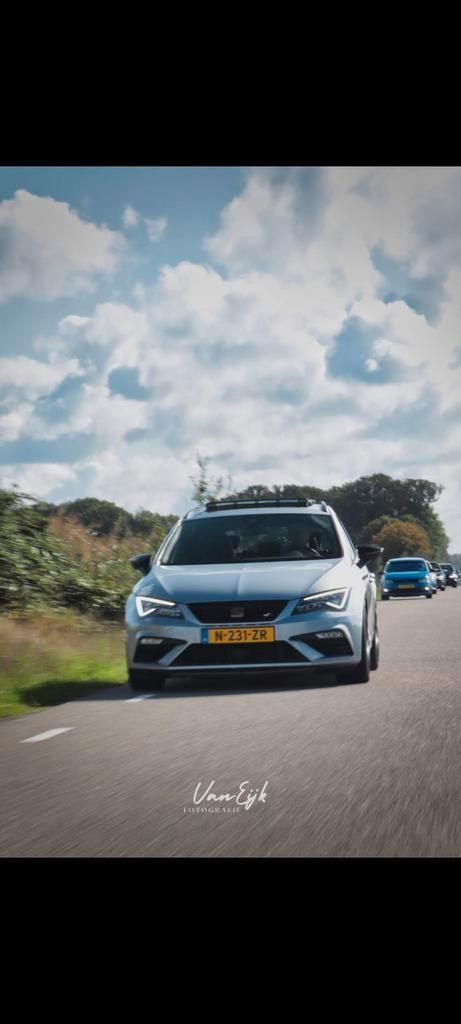 Seat Leon Cupra 4drive 2018 Grijs, Auto's, Seat, Particulier, Leon, Benzine, Hatchback, Geïmporteerd, Zilver of Grijs, Ophalen