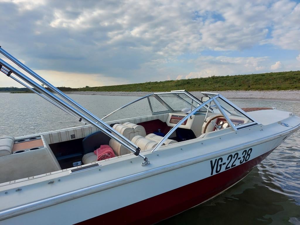 Speedboot Larson All American 5000, Ophalen, Gebruikt, Binnenboordmotor, 3 tot 6 meter