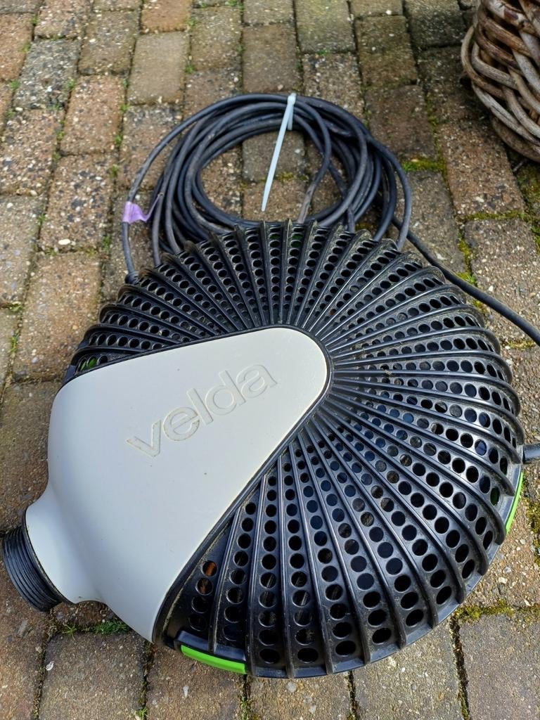 Velda pomp & blauwe lamp zet., Ophalen, Zo goed als nieuw, Vijverpomp