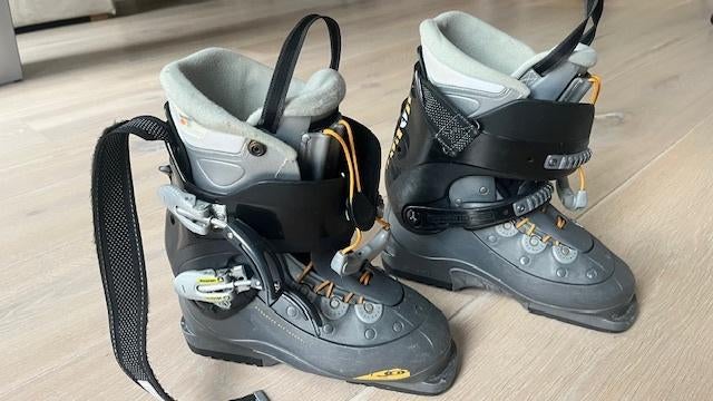 Skischoenen dames maat 39 2/3, Ophalen, 160 tot 180 cm, Gebruikt, Schoenen