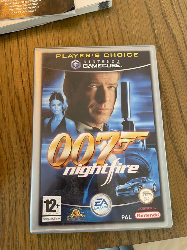 007 Nightfire GameCube, Spelcomputers en Games, Games | Nintendo GameCube, Ophalen of Verzenden, Gebruikt, Shooter, Vanaf 12 jaar