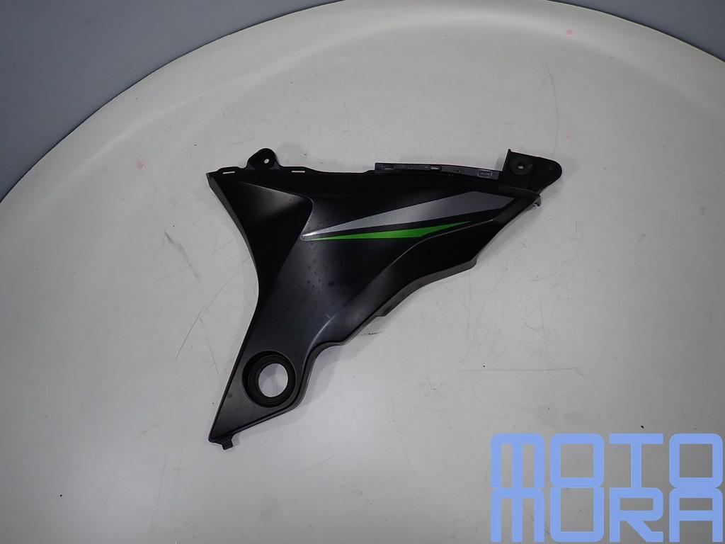 Afdekkap frame links de Kawasaki Z800 2012 - 2016 Z 800 zijk, Gebruikt, -, -, Ophalen of Verzenden