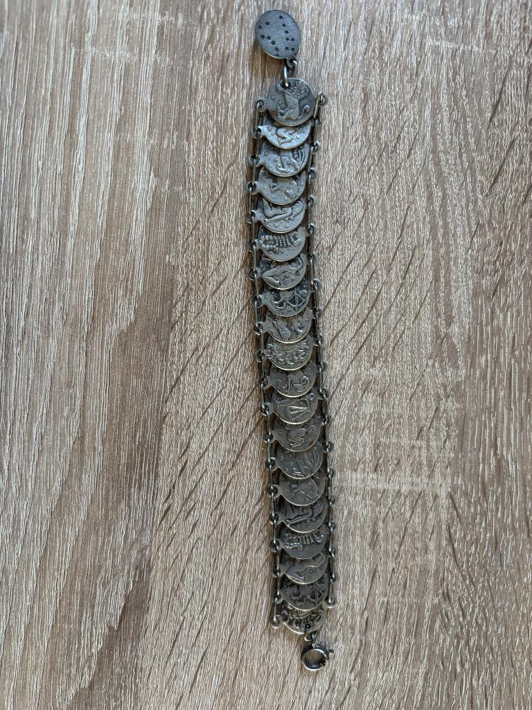 Vintage verzilverde sterrenbeelden schakel armband, Antiek en Kunst, Ophalen of Verzenden, Zilver