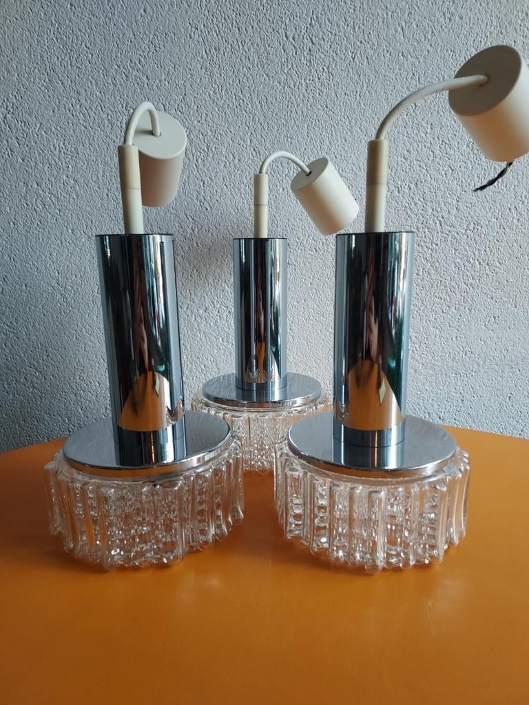 Set van 3 Staff Leuchten ijsglas cascade hanglampen jaren 60, Ophalen