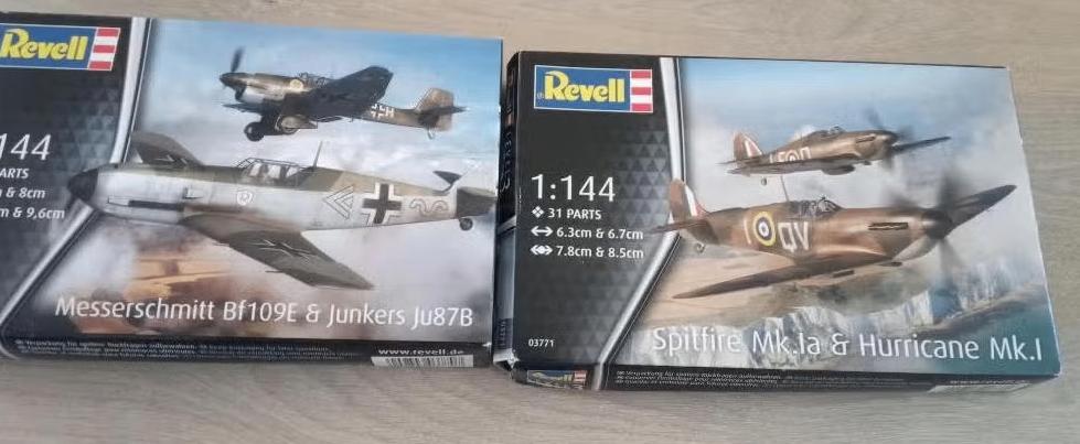 2X Revell 1.144, 1:72 tot 1:144, Revell, Nieuw, Ophalen of Verzenden