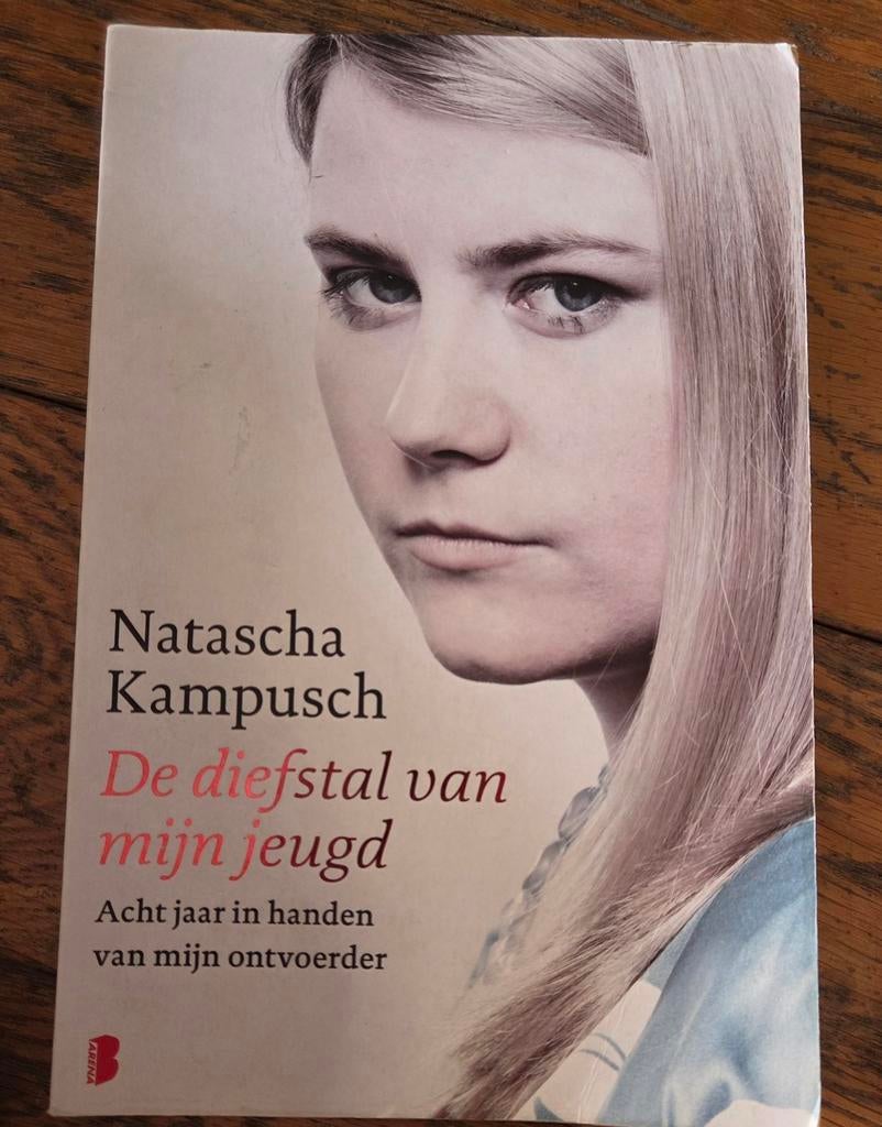 Natascha Kampusch diefstal van mijn leven., Boeken, Ophalen of Verzenden
