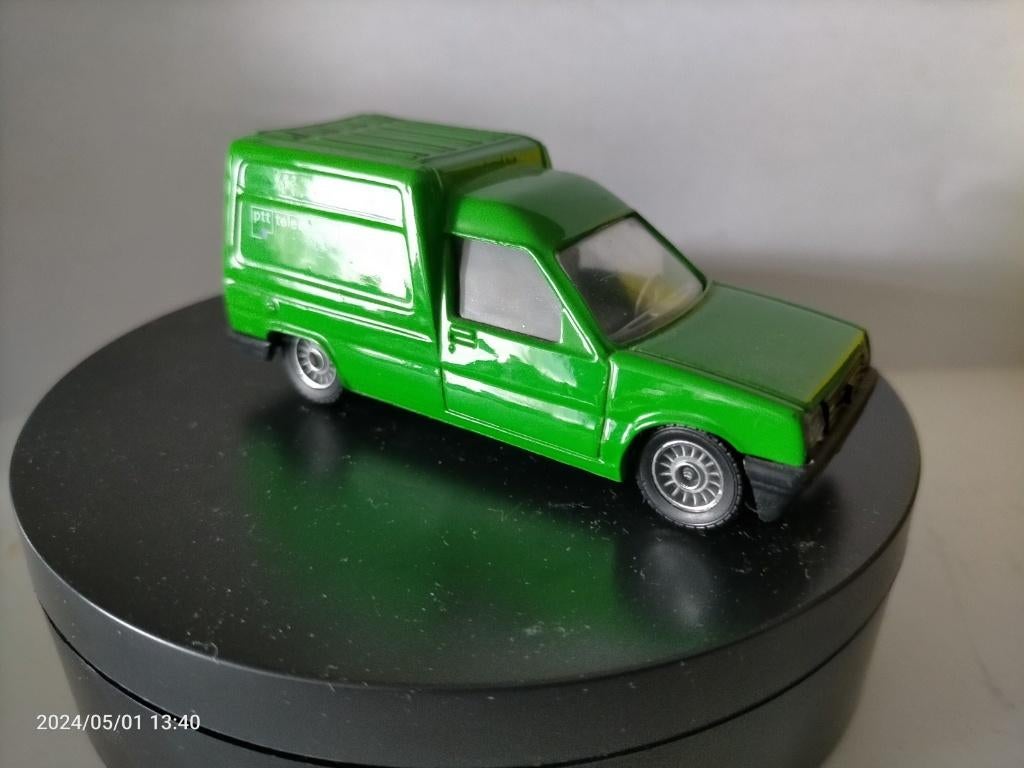 Solido Renault express Ptt Telecom, Ophalen of Verzenden, Auto, Solido