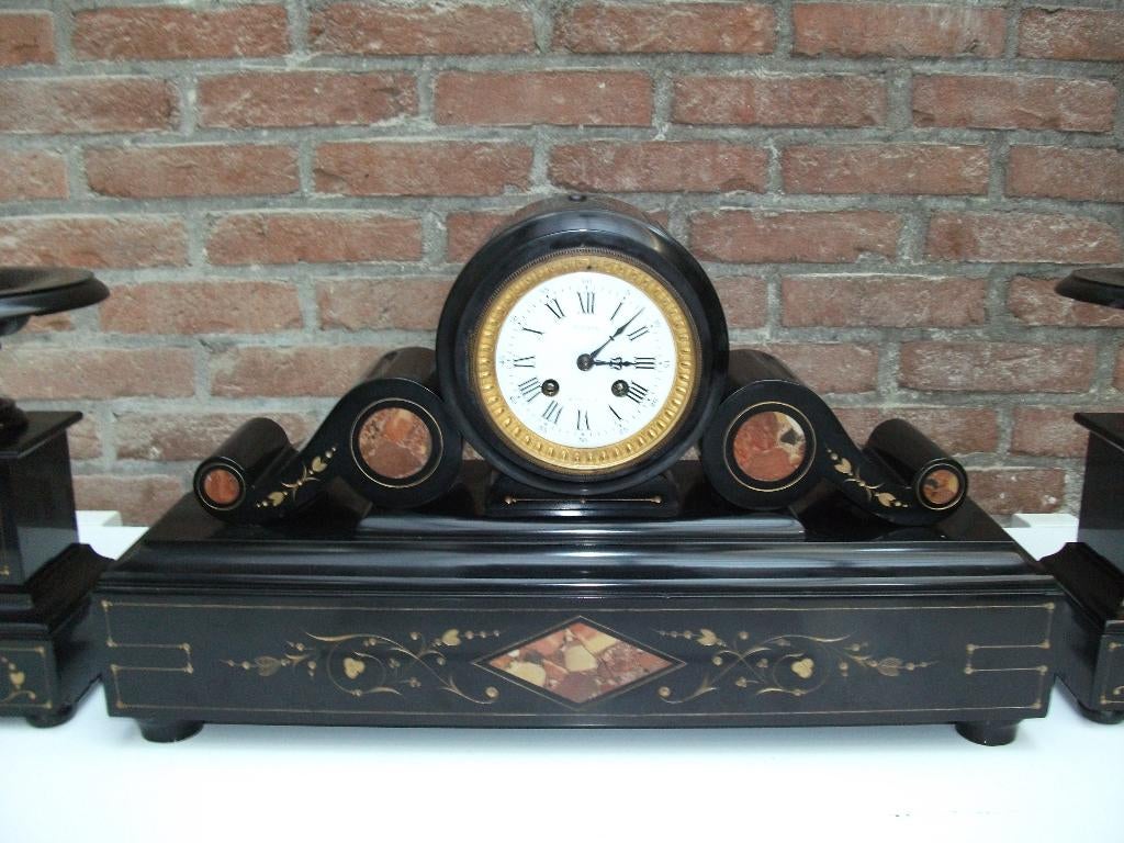 Marmer Pendule, Ophalen