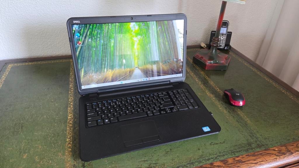 Dell Inspiron 17-3721 laptop, Ophalen of Verzenden, 17 inch of meer, 2 tot 3 Ghz, SSD