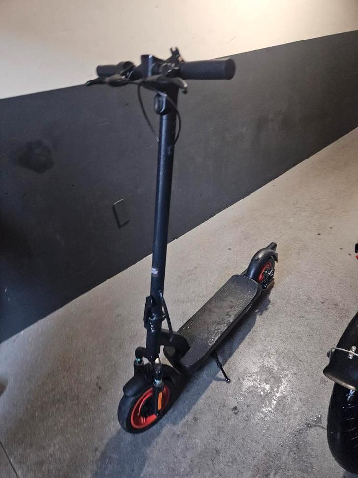 h11 elektrische step 30 km, Fietsen en Brommers, Steps, Zo goed als nieuw, Elektrische step (E-scooter), Ophalen of Verzenden