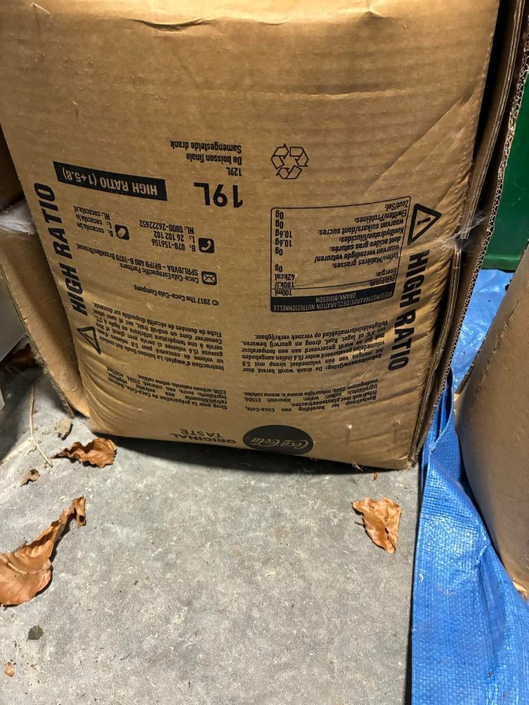 Coca cola postmix 19L, Ophalen