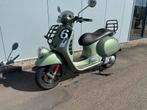 Vespa 300 special edition gts 4966km stand, Motoren, Motoren | Piaggio, Particulier, Scooter