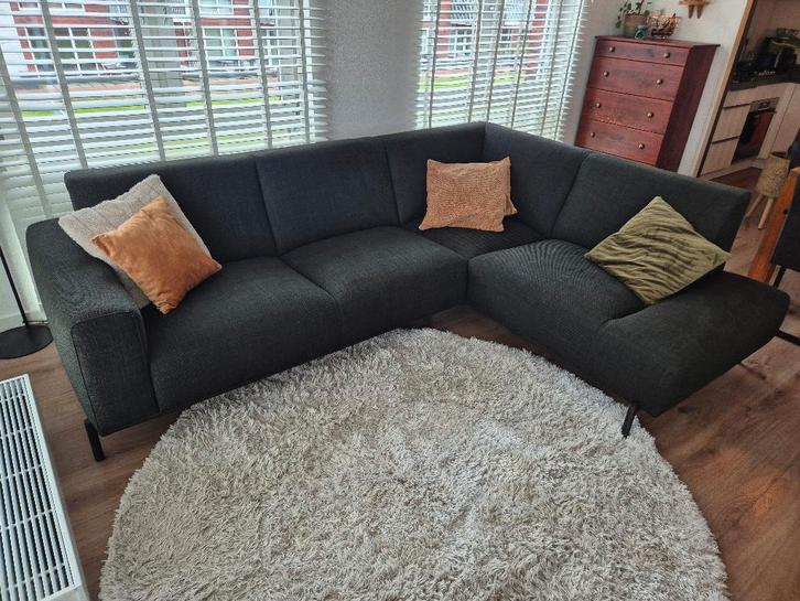 Hoekbank donkergroen/zwart 2.00m bij 2.66m, Huis en Inrichting, Banken | Bankstellen, Gebruikt, Hoekbank, Vierpersoons of meer