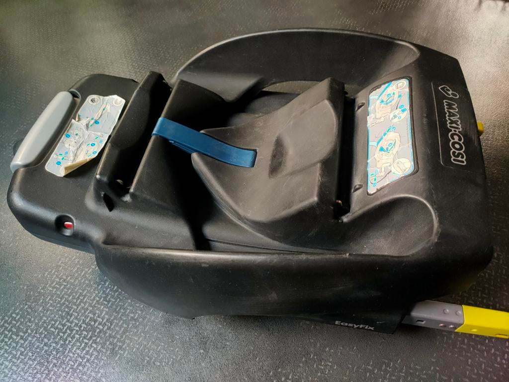 Maxi Cosi EasyFix base voor autostoel, Kinderen en Baby's, Autostoeltjes, Ophalen, Gebruikt, Isofix, 0 t/m 13 kg