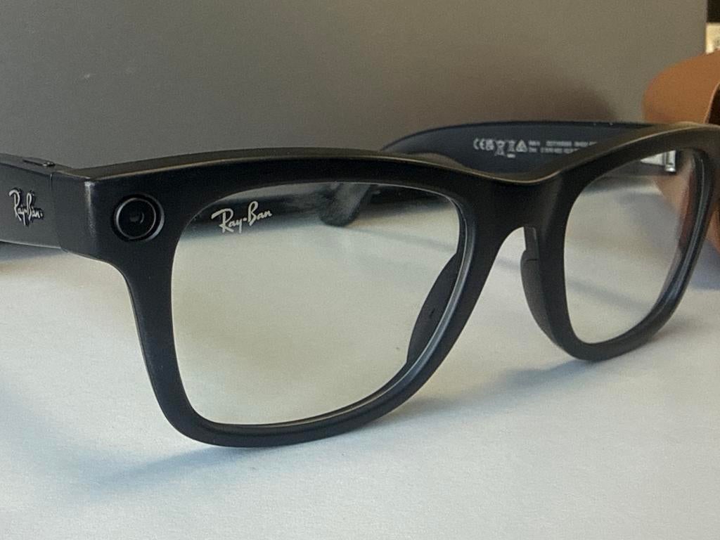 Ray-Ban Meta Wayfarer Smart Glasses met Transitieglazen, Zwart, Ophalen of Verzenden, Zo goed als nieuw, Ray-Ban