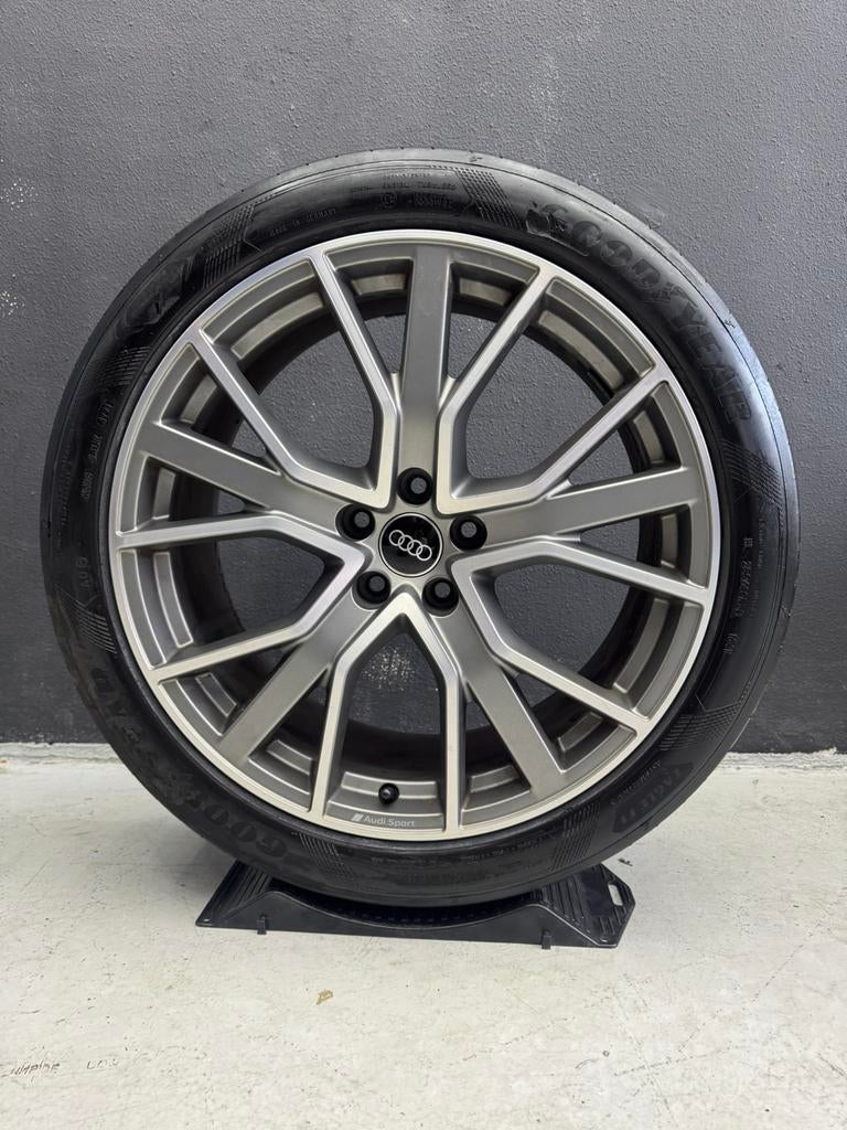 ❗️️ORIGINELE 20 INCH AUDI Q3 RSQ3 VELGEN MET GOODYEAR BANDEN, Auto-onderdelen, Banden en Velgen, 255 mm, Banden en Velgen, Ophalen of Verzenden
