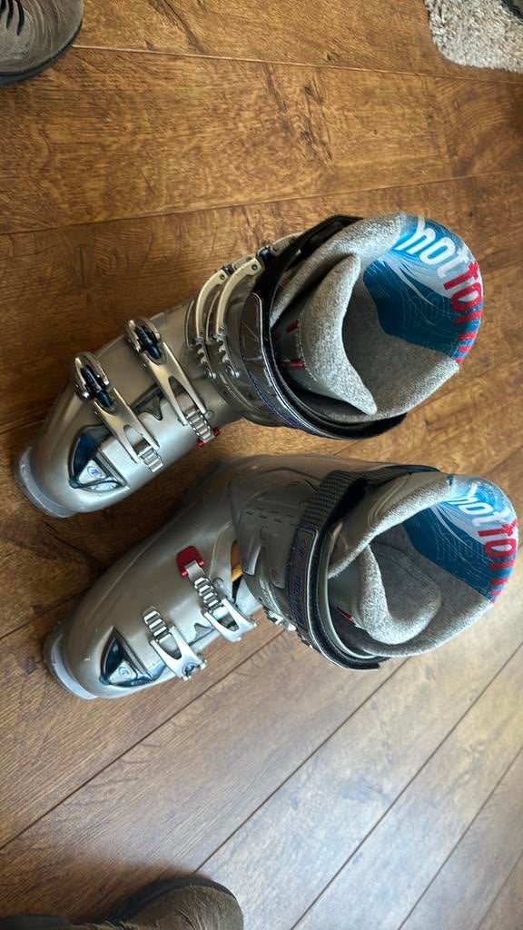 Hotform Tecnica skischoenen 250-255 maat 39, Overige merken, Gebruikt, Schoenen, Ophalen of Verzenden