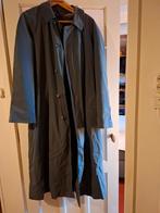 Lange, gevoerde jas van Bugatti, Ophalen