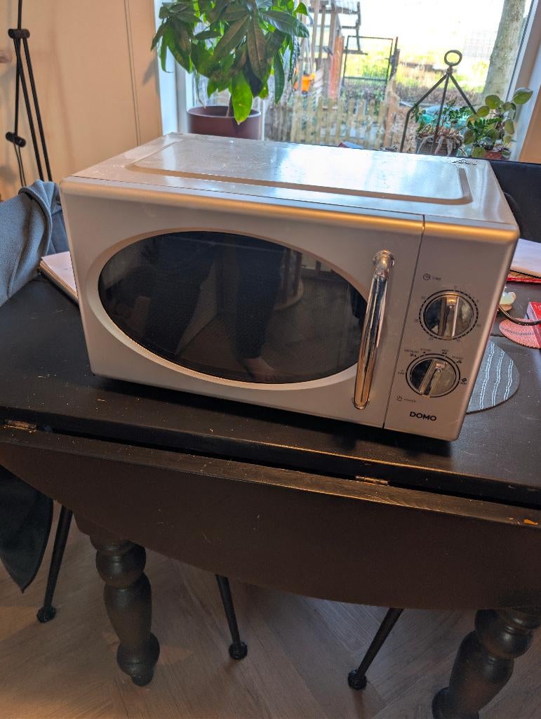 Magnetron 25L, Witgoed en Apparatuur, Magnetrons, Ophalen of Verzenden, Draaiplateau, Magnetron, Zo goed als nieuw