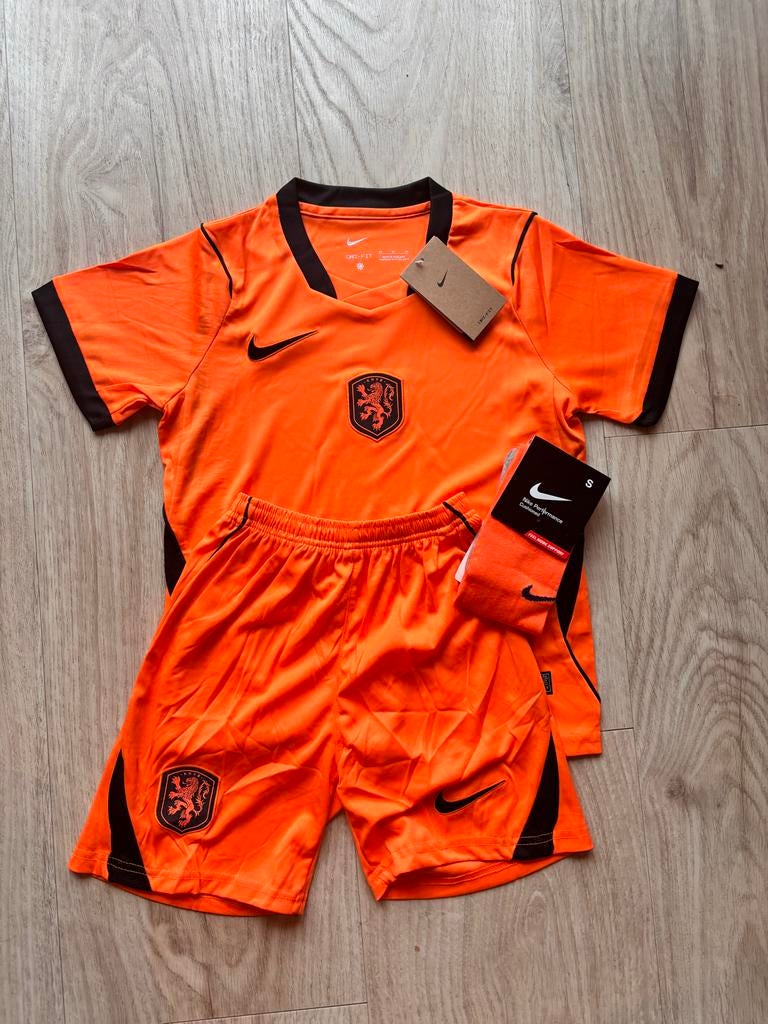 Nederlands Elftal Tenue Kids Maat 152 - Shirt, Broekje, Sokk, Kinderen en Baby's, Kinderkleding | Maat 152, Ophalen of Verzenden