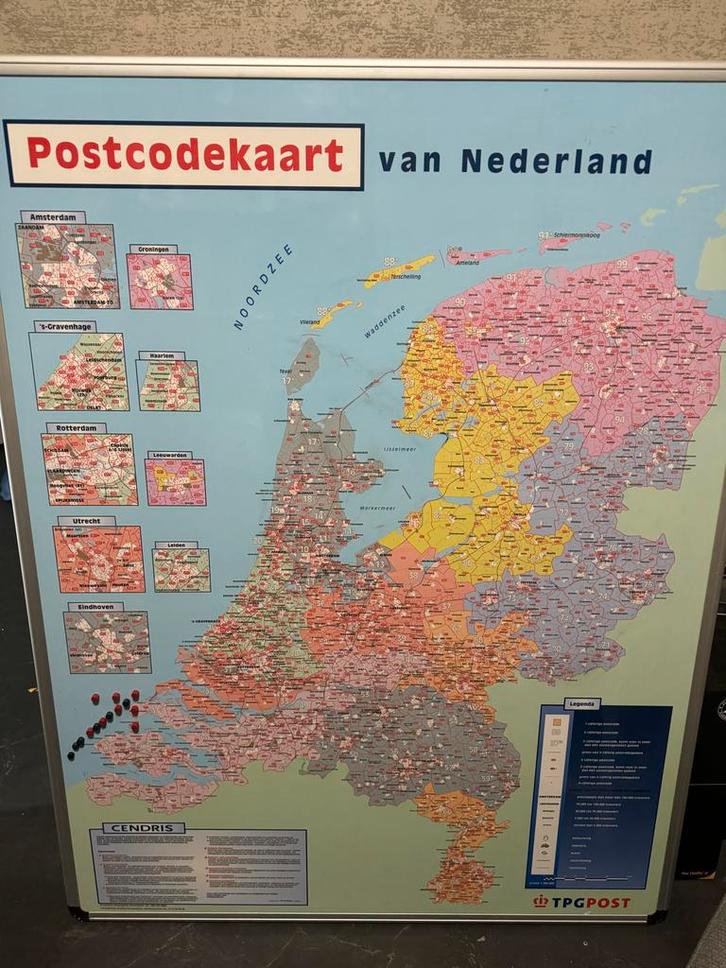 Grote Postcodekaart van Nederland - Ideaal voor planning, Boeken, Atlassen en Landkaarten, Zo goed als nieuw, Landkaart, Nederland