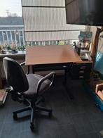 Tekentafel met teken stoel in hoogte verstelbaar., Ophalen, In hoogte verstelbaar, Zo goed als nieuw