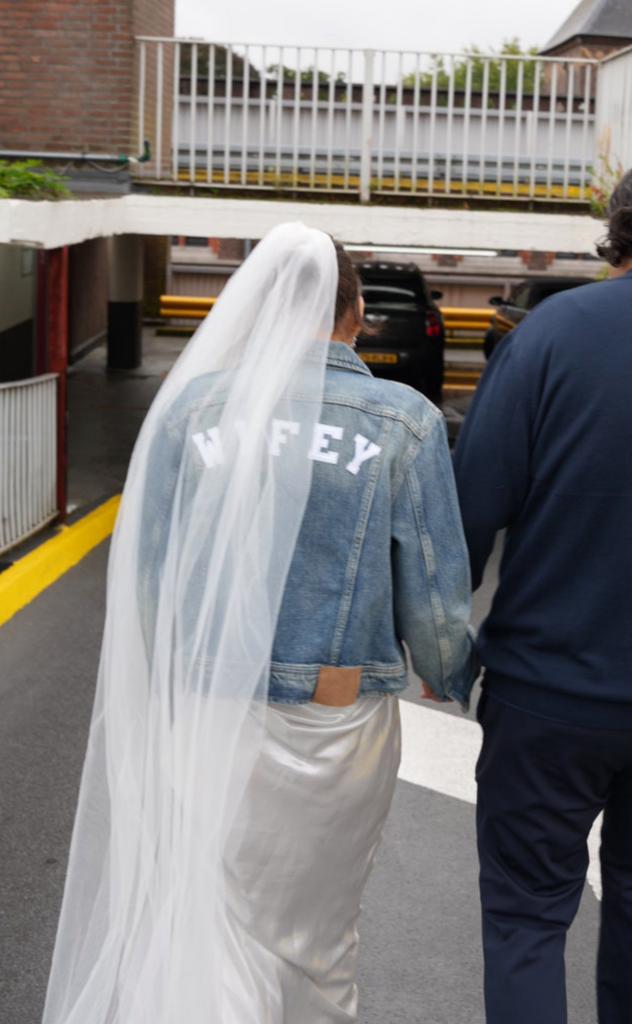 Spijkerjack jacket jasje vest M L Zara wifey op de rug nieuw, Ophalen of Verzenden, Nieuw, Maat 38/40 (M), Zwart