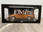 Volvo V70 R - DNA Collectibles 1:18, Hobby en Vrije tijd, Modelauto's | 1:18, Ophalen of Verzenden, Nieuw, Overige merken