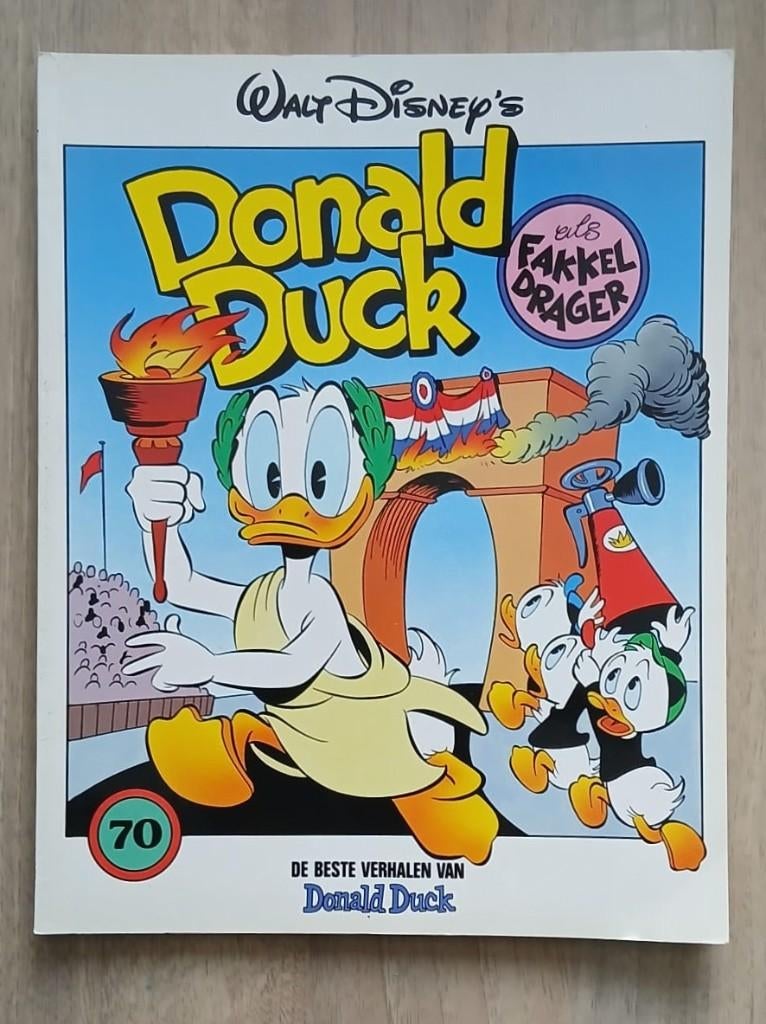 Donald Duck als fakkeldrager. Album 1992, 1e druk, nr. 70., Carl Barks e.a., Eén stripboek, Ophalen of Verzenden, Zo goed als nieuw