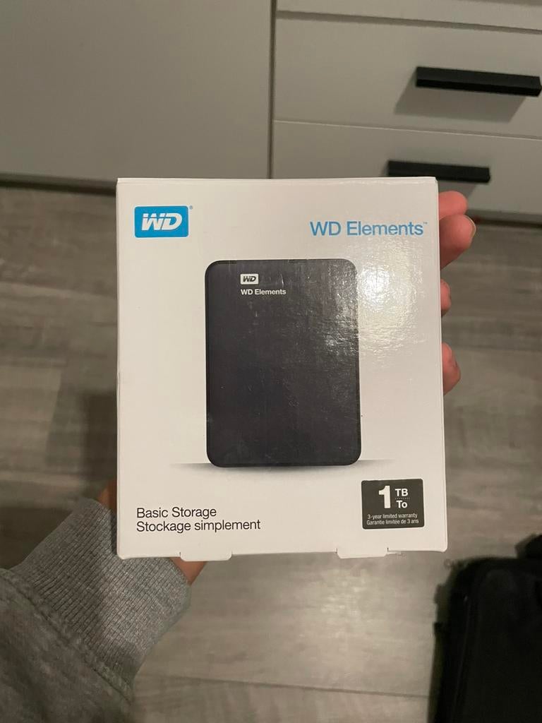 Western Digital Elements 1TB externe opslag (ZGAN inc kabel), Ophalen of Verzenden, Zo goed als nieuw, Desktop, USB