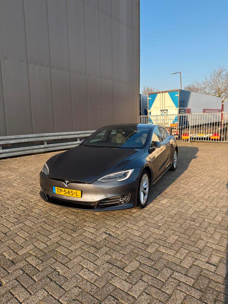 Tesla Model S - Pano - Auto Pilot - NL auto, Auto's, Tesla, Particulier, Model S, 360° camera, ABS, Achteruitrijcamera, Adaptieve lichten