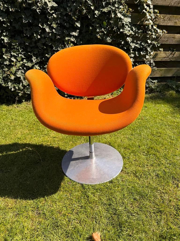 Artifort Little Tulip Oranje Stoel - Gebruikt, Gebruikt, Overige kleuren, Ophalen of Verzenden, Eén