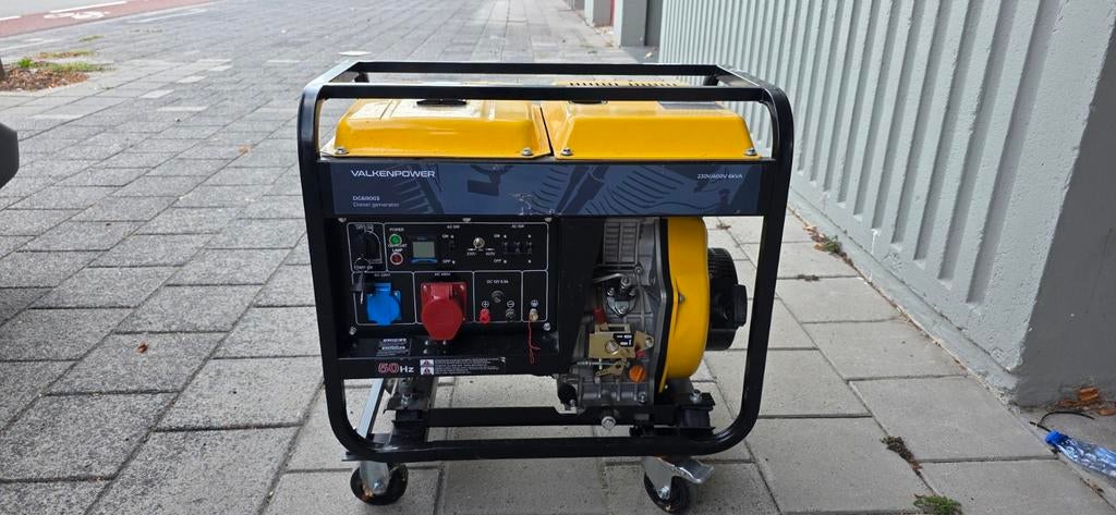 Valkenpower DG60003 Diesel Aggregaat - 5 kW, Elektrisch startend, Dieselolie, Ophalen of Verzenden, Zo goed als nieuw