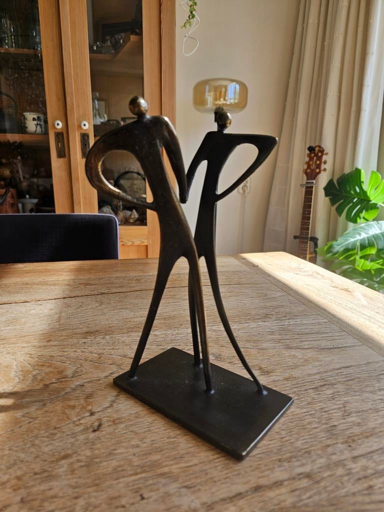 Corry Ammerlaan - Een Stevige Handdruk - Bronzen Beeld, Antiek en Kunst, Groep mensen, Gemerkt, Ophalen of Verzenden, Brons