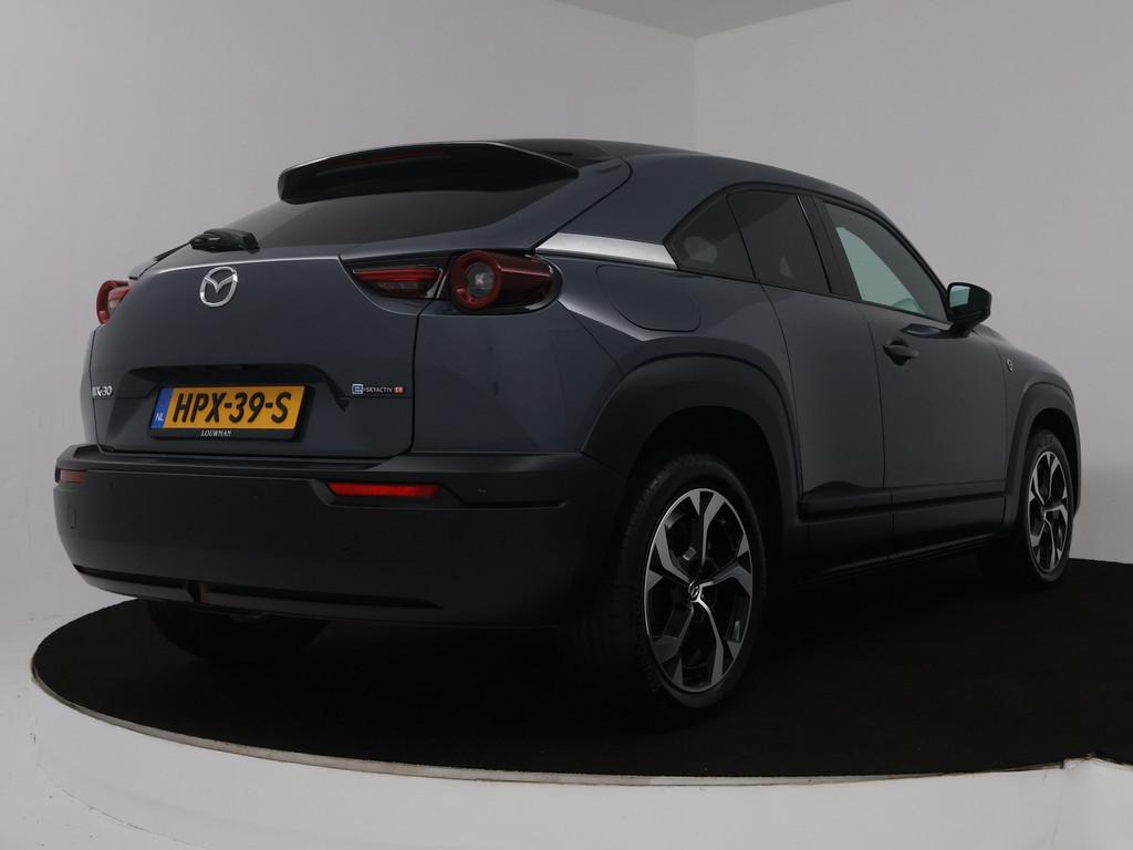 Mazda MX-30 e-SkyActiv R-EV 170 Exclusive-line | Stoel- & st, Auto's, Mazda, 12 maanden, Gebruikt, Leder en Stof, Bedrijf
