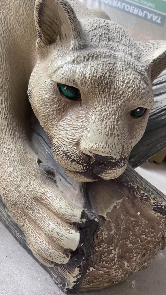 Unieke salontafel met panter sculptuur en glazen blad, Ophalen, Gebruikt, 100 tot 150 cm, 50 tot 100 cm