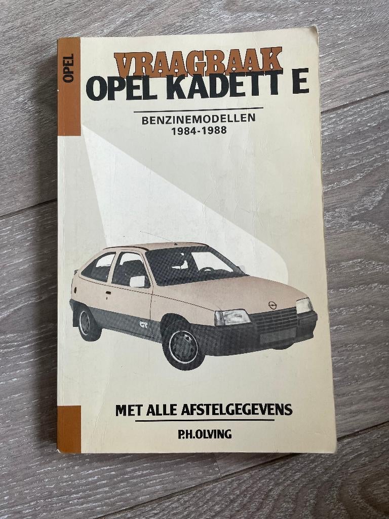 Vraagbaak Opel Kadett E Benzinemodellen 1984-1988, Ophalen of Verzenden
