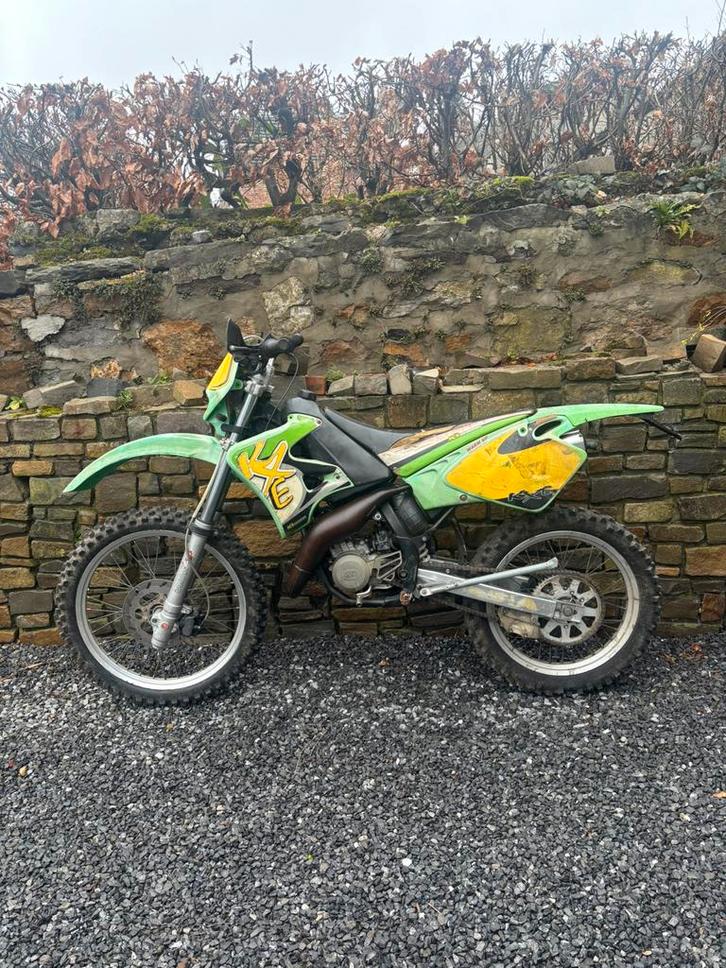 Kawasaki kxe 50 ml technisch goedgekeurde verzamelmotorfiets, Fietsen en Brommers, Brommeronderdelen | Algemeen, Zo goed als nieuw