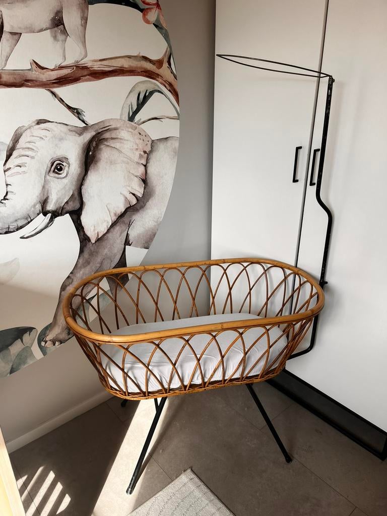 Mooie rotan wieg, Kinderen en Baby's, Ophalen, Zo goed als nieuw, Wieg