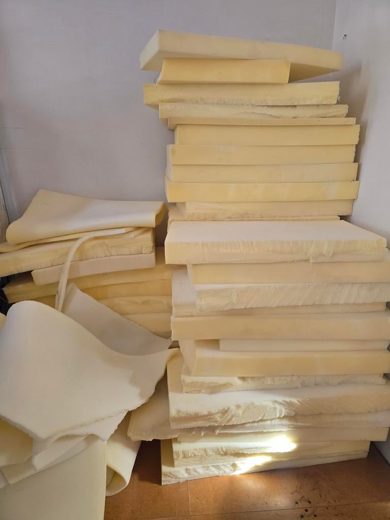 Schuimrubber platen. alles in 1 koop, Ophalen of Verzenden, Gebruikt, Toneelattributen of Onderdelen