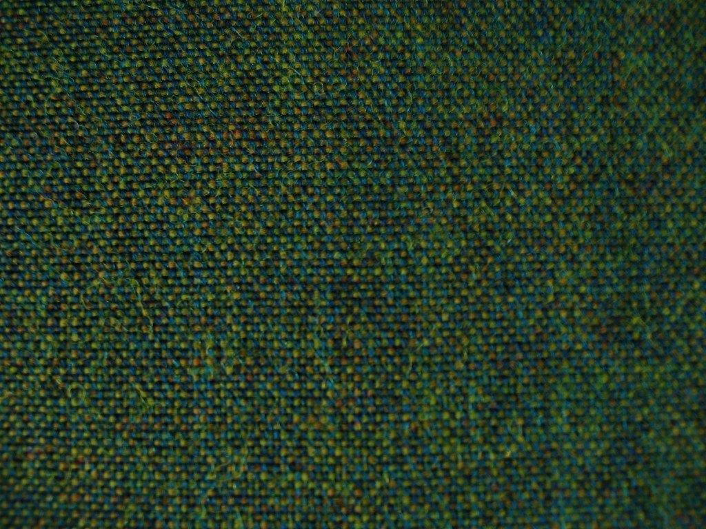 Kvadrat Remix 3 842; groen/okergeel/blauw restant meubelstof, Hobby en Vrije tijd, Stoffen en Lappen, Wol, 120 cm of meer, Nieuw