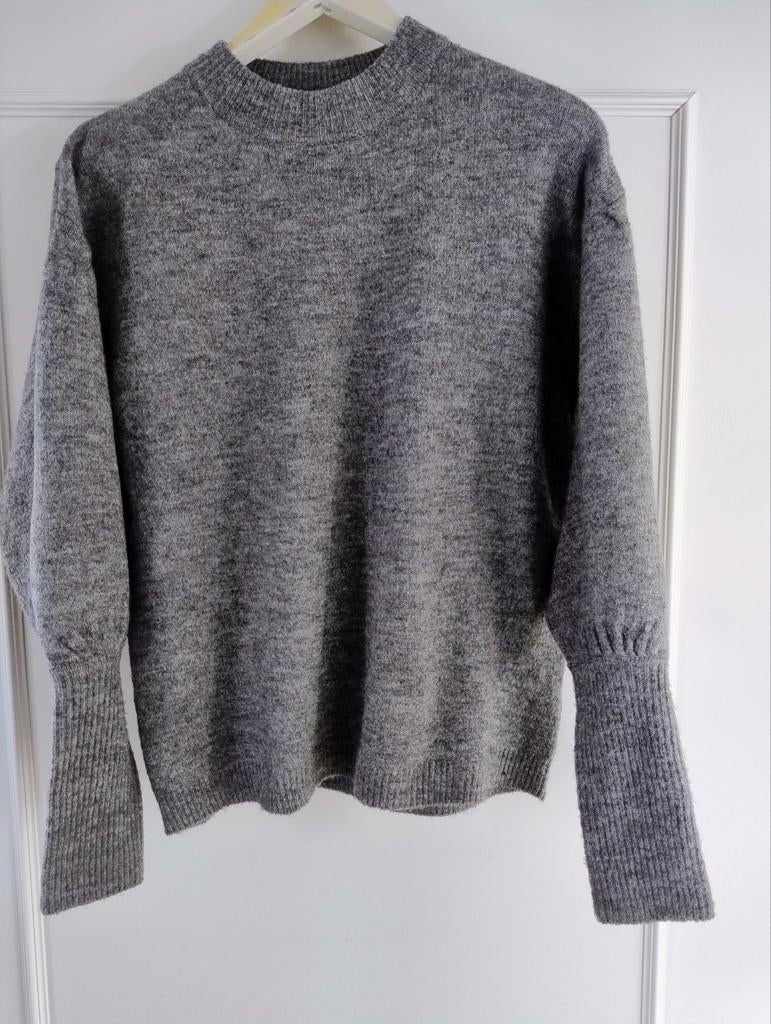 Hema grijze trui met pofmouwen en col - Maat S, Ophalen of Verzenden, Zo goed als nieuw, Maat 36 (S), Grijs