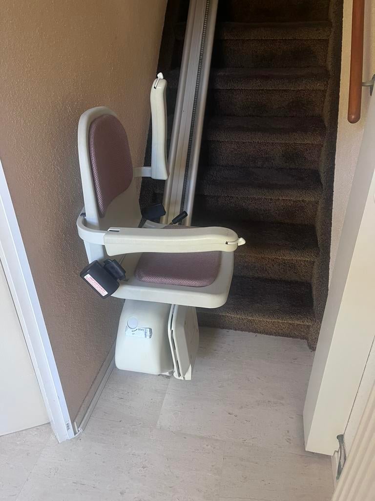 Traplift, Ophalen, Zo goed als nieuw