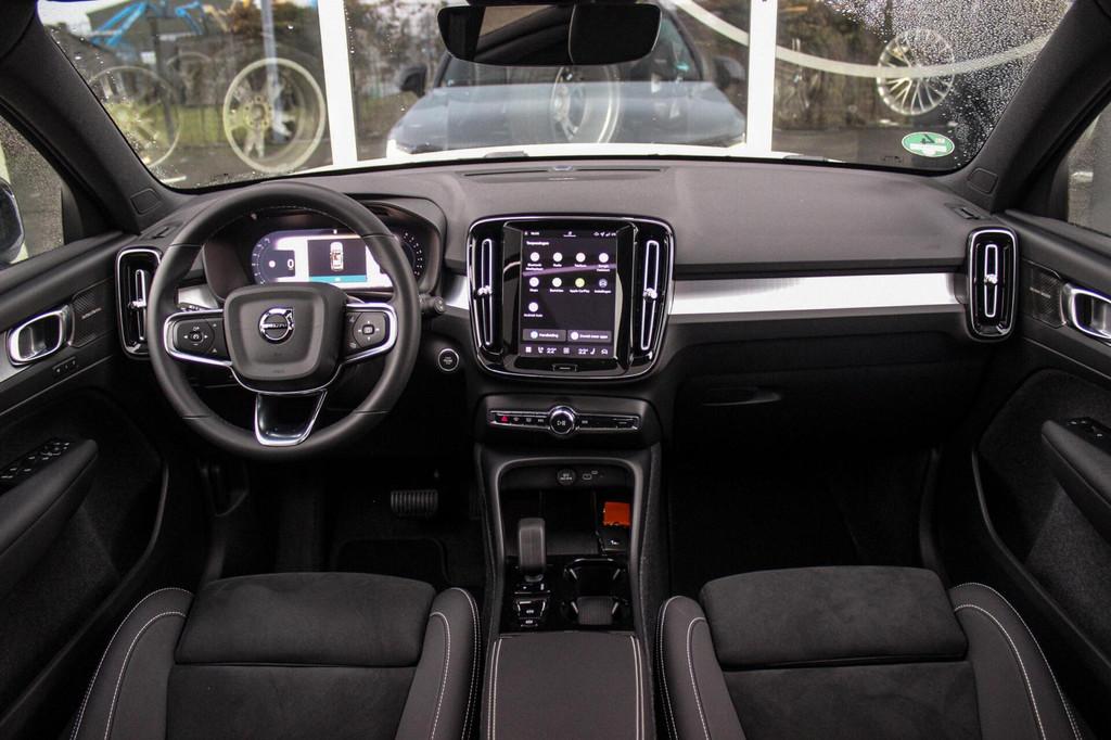Volvo XC40 2.0 B3 Ultra Black Edition | Direct leverbaar | M, Gebruikt, 4 cilinders, 1969 cc, Alcantara