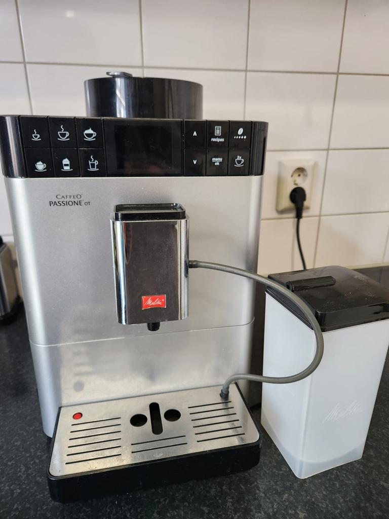 Melitta Caffeo Passione volautomatische koffiemachine, Ophalen of Verzenden, Zo goed als nieuw, Koffiemachine, Koffiebonen