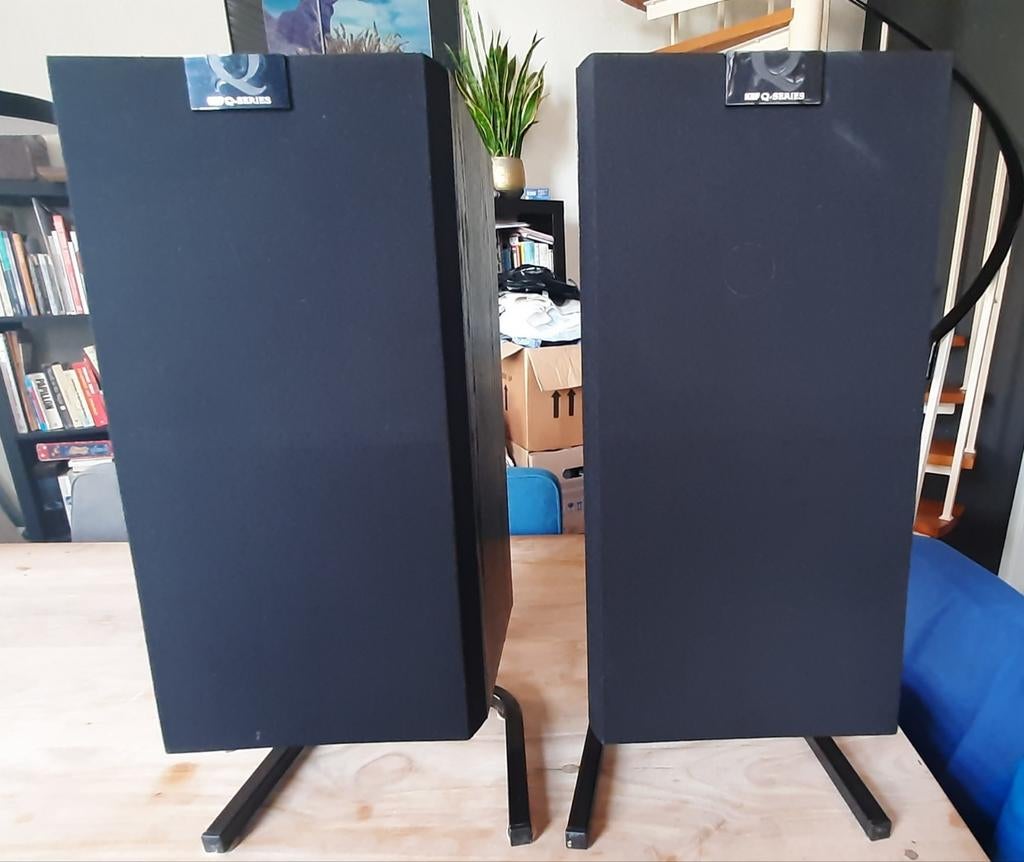 KEF Q60 luidsprekers met standaard, Gebruikt, 60 tot 120 watt, Front, Rear of Stereo speakers, Ophalen