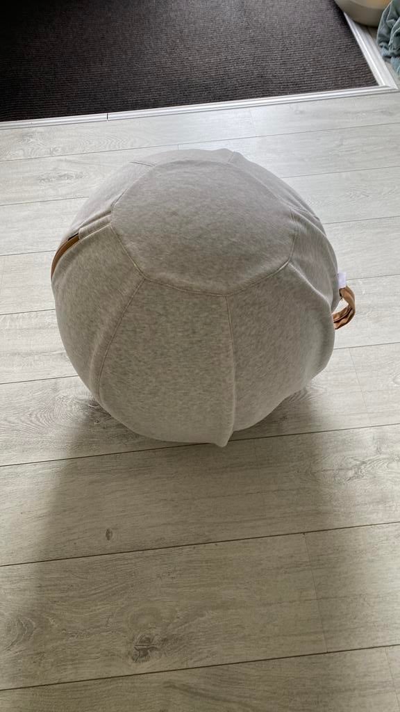 Ergonomische fitnessbal /yogabal van decatlon., Sport en Fitness, Yoga en Pilates, Ophalen, Zo goed als nieuw