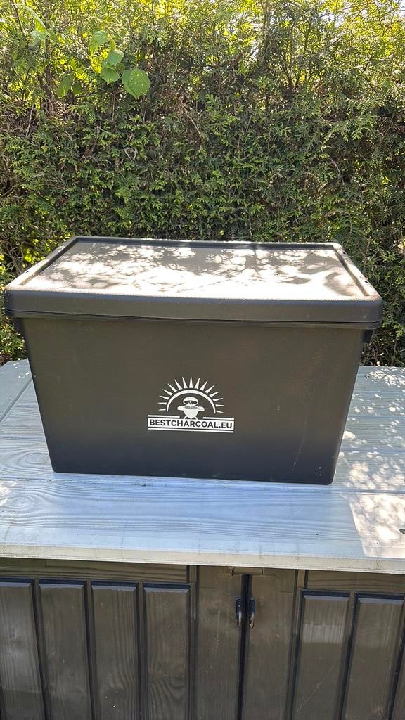 Houtskool bewaardoos, Tuin en Terras, Ophalen, Zo goed als nieuw