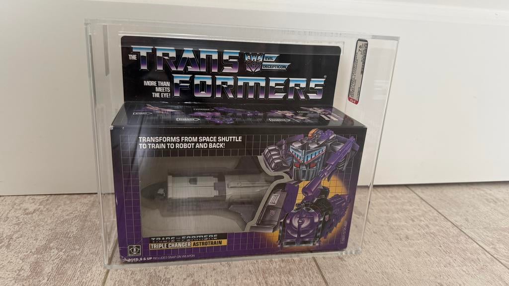 Transformers Decepticon G1 Astrotrain AFA graded F90W85 B75, Verzamelen, Transformers, Nieuw, G1, Decepticons, Ophalen of Verzenden