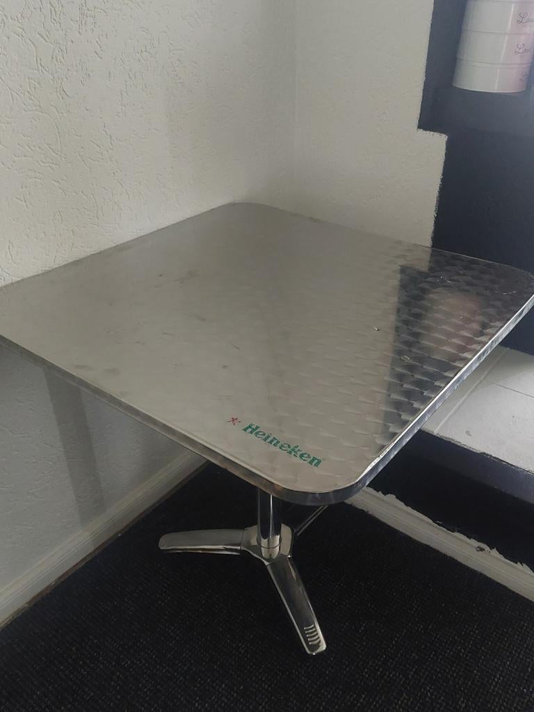 Heineken RVS Tafel - Ideaal voor Horeca of Thuisbar, Huis en Inrichting, Tafels | Eettafels, Gebruikt, 50 tot 100 cm, Vierkant